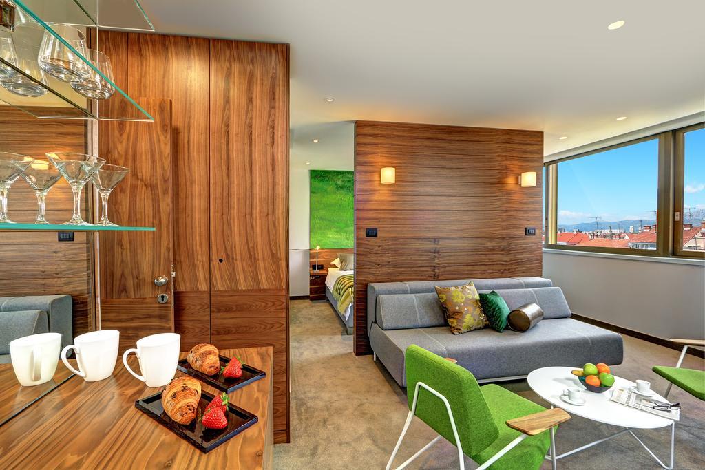 Horizon Luxury Suites & Design Rooms Split Room photo