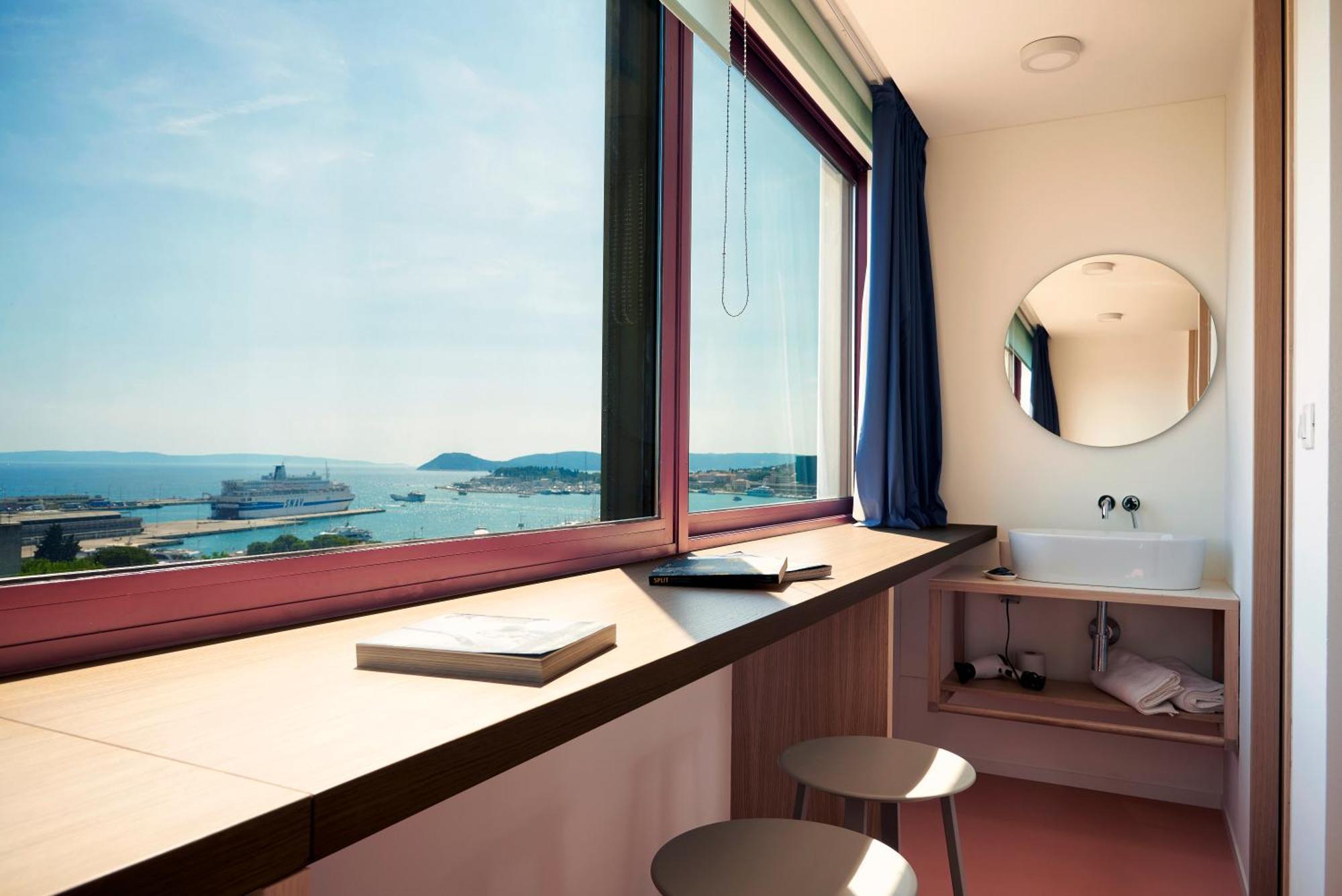 Horizon Luxury Suites & Design Rooms Split Room photo