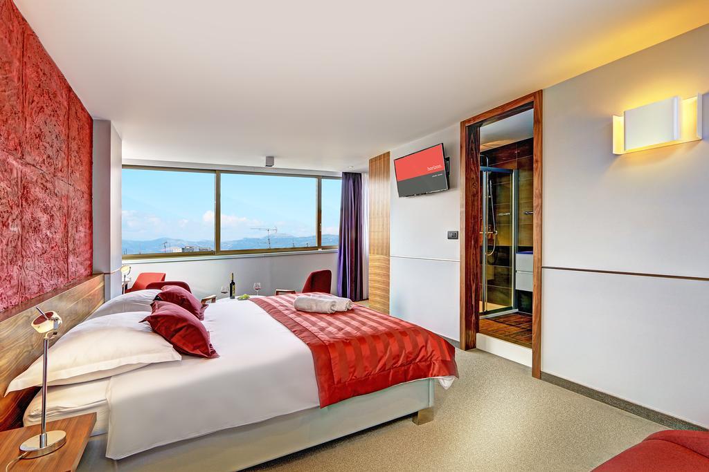 Horizon Luxury Suites & Design Rooms Split Room photo