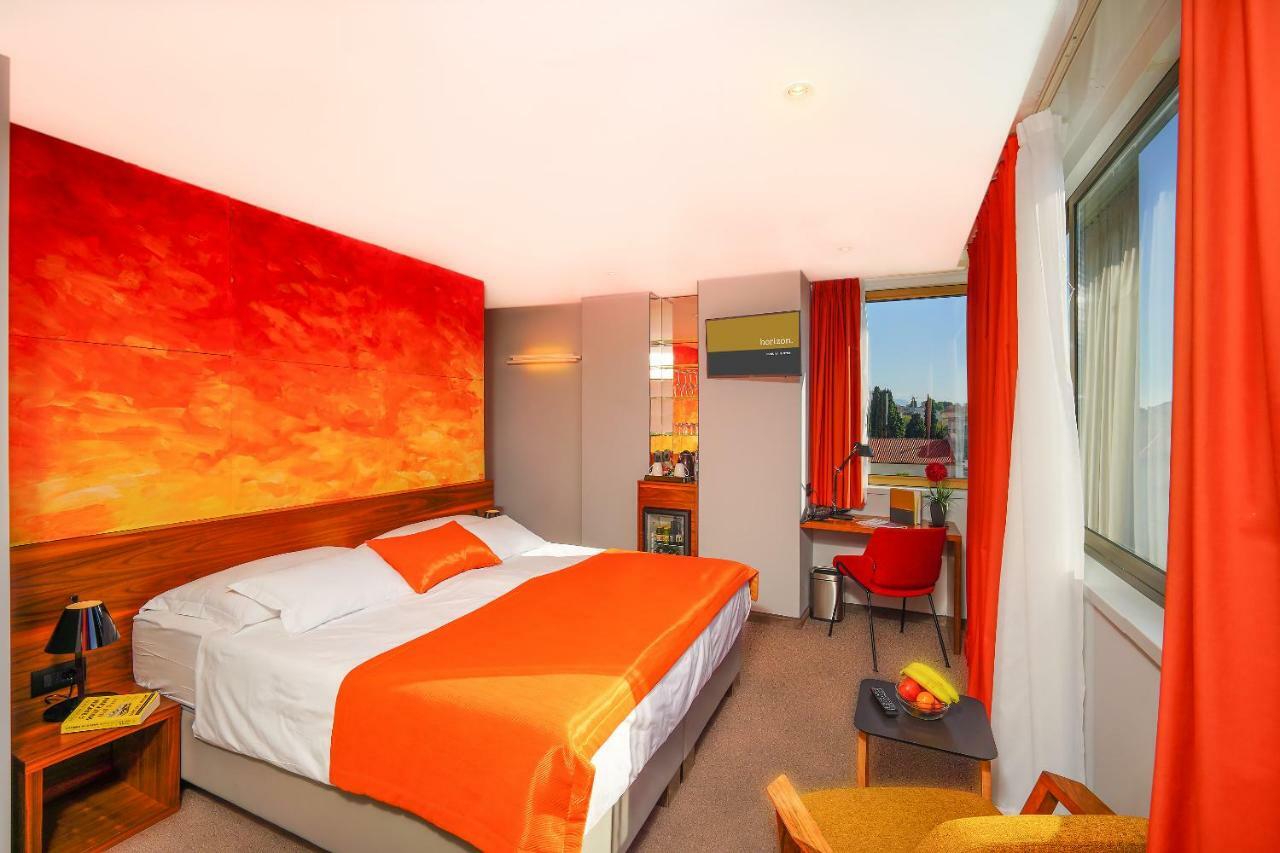 Horizon Luxury Suites & Design Rooms Split Exterior photo
